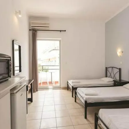 Quayside Village Hotel