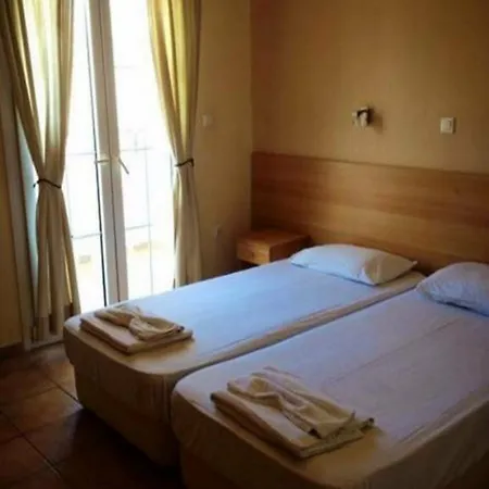 Hotel Quayside Village 2*
