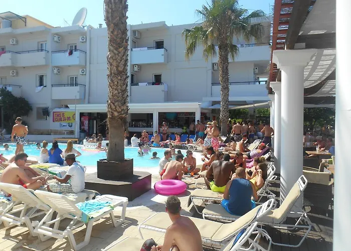 Quayside Village (adults Only) 2*