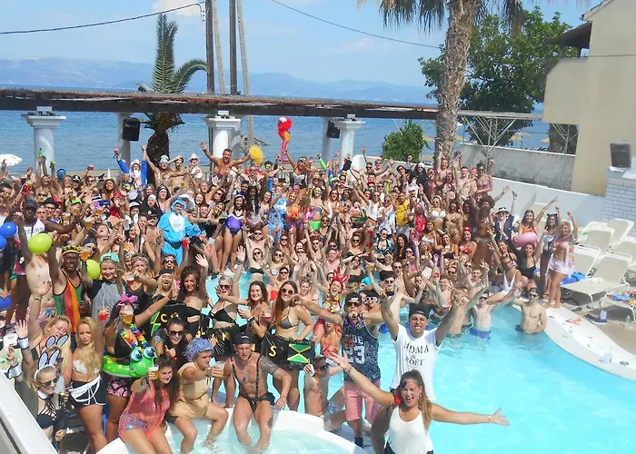 Quayside Village (adults Only) Kávos