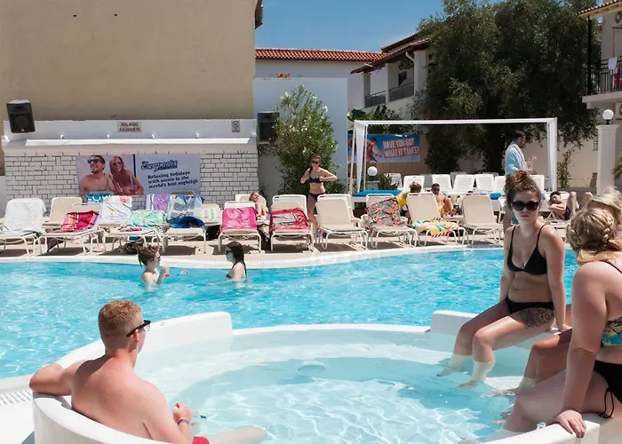 Hotel Quayside Village (adults Only) 2*
